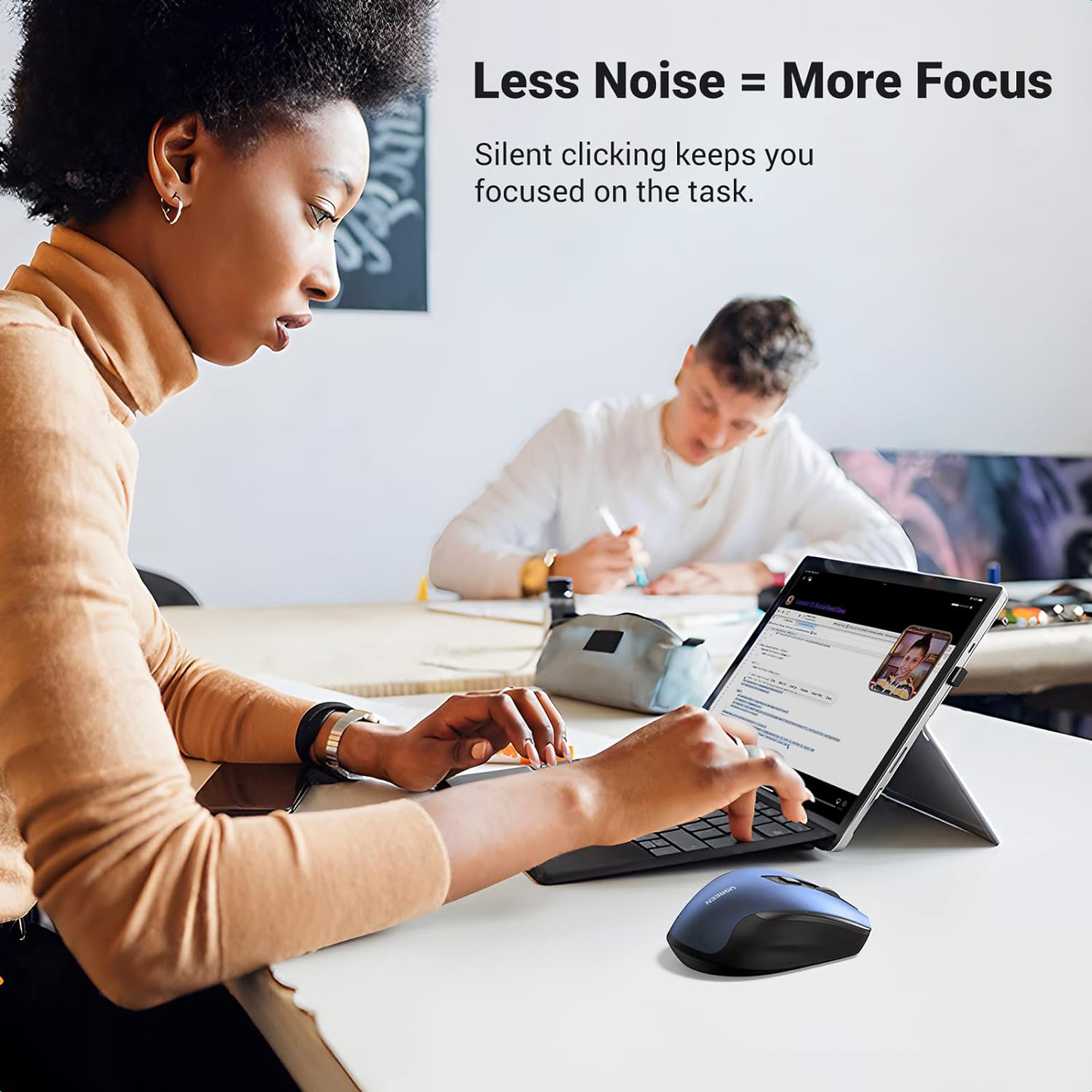 UGREEN Wireless ergonomic Mouse